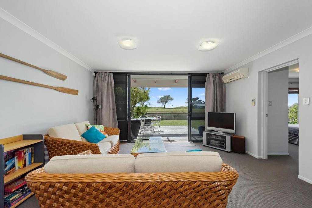 The Sandcastle - Papamoa Holiday Apartment Екстериор снимка